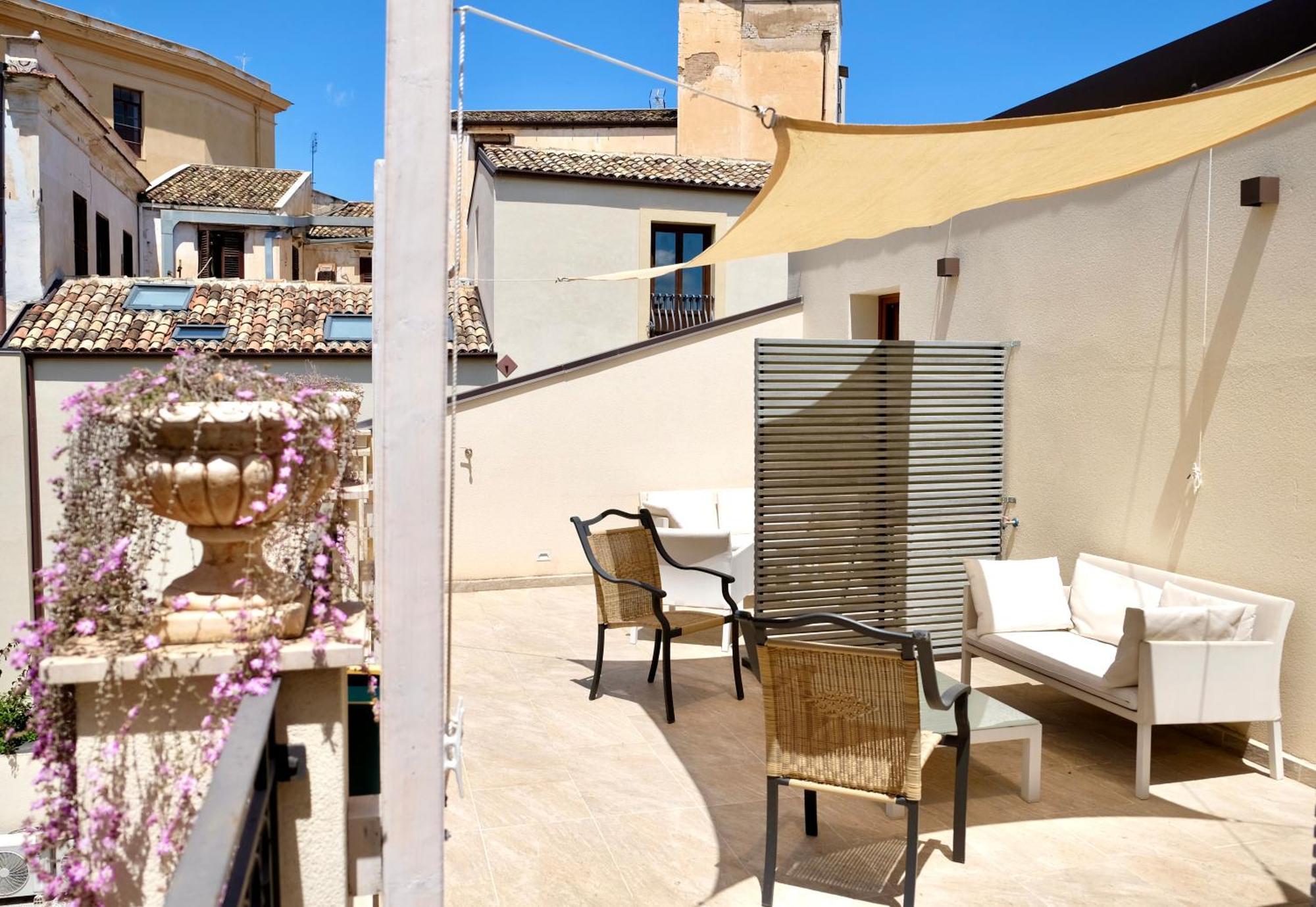 Sette Fate Suites & Spa Palermo Exterior photo